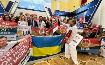 “Siate generativi!”: l’appello del Papa ai giovani europei riuniti a Praga – Un viaggio a Kiev per costruire la pace del futuro